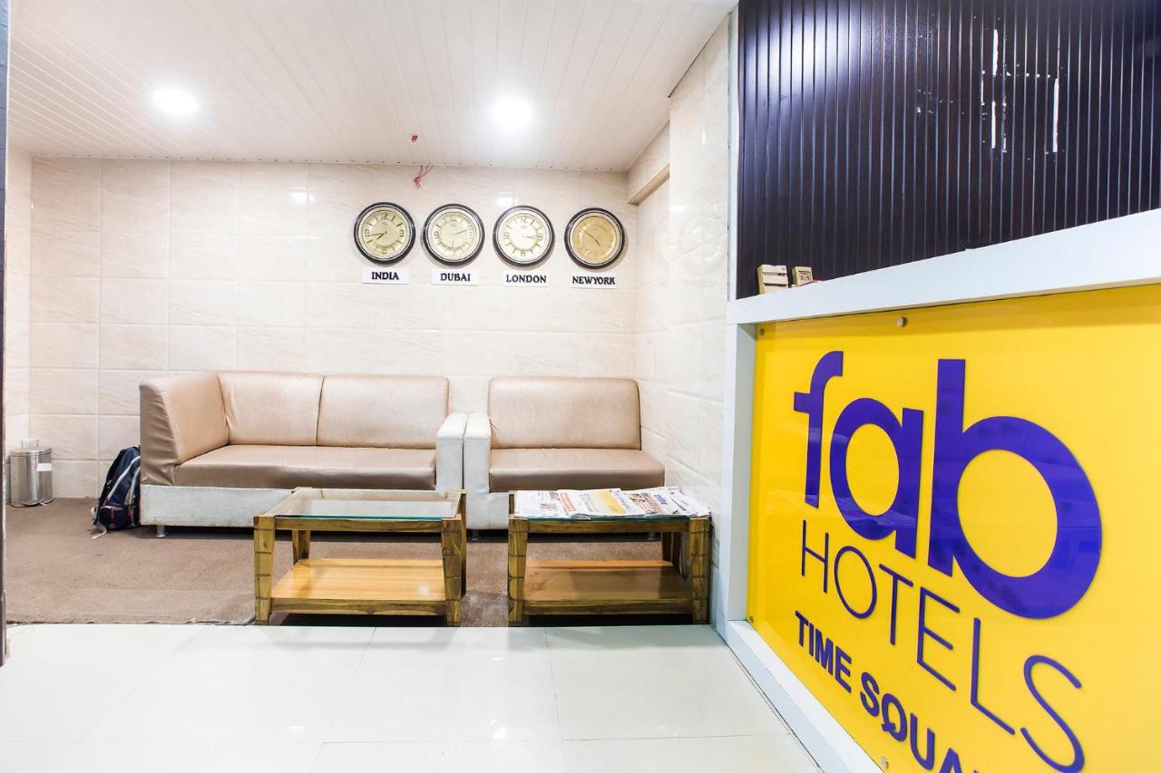 Fabexpress Time Square Hotel Thane Eksteriør billede